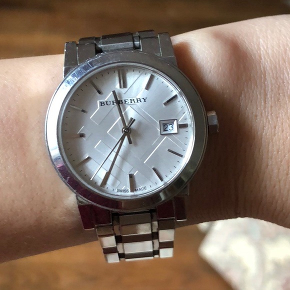 Burberry Large Check Stainless Steel Watch 34mm - Picture 3 of 5
